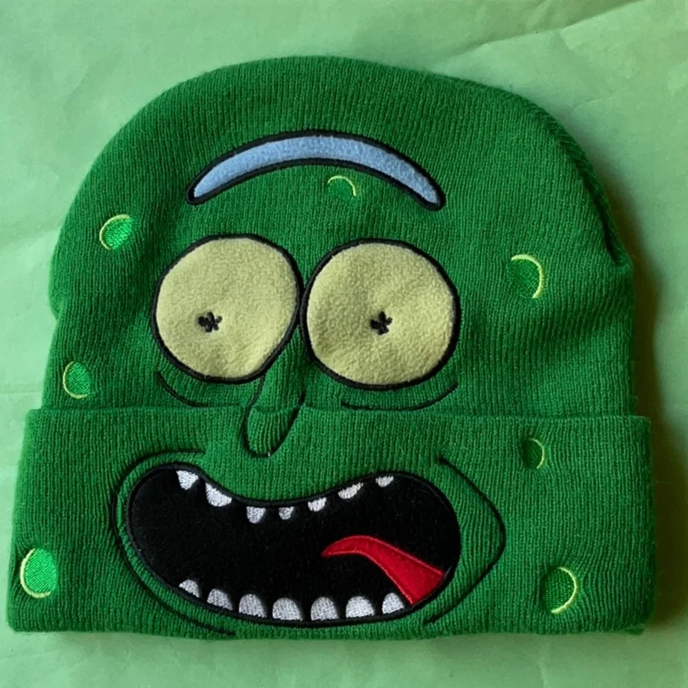 💚 RICK and MORTY™️ PICKLE ROCK RICK BEENIE 💚 - Picture 3 of 16
